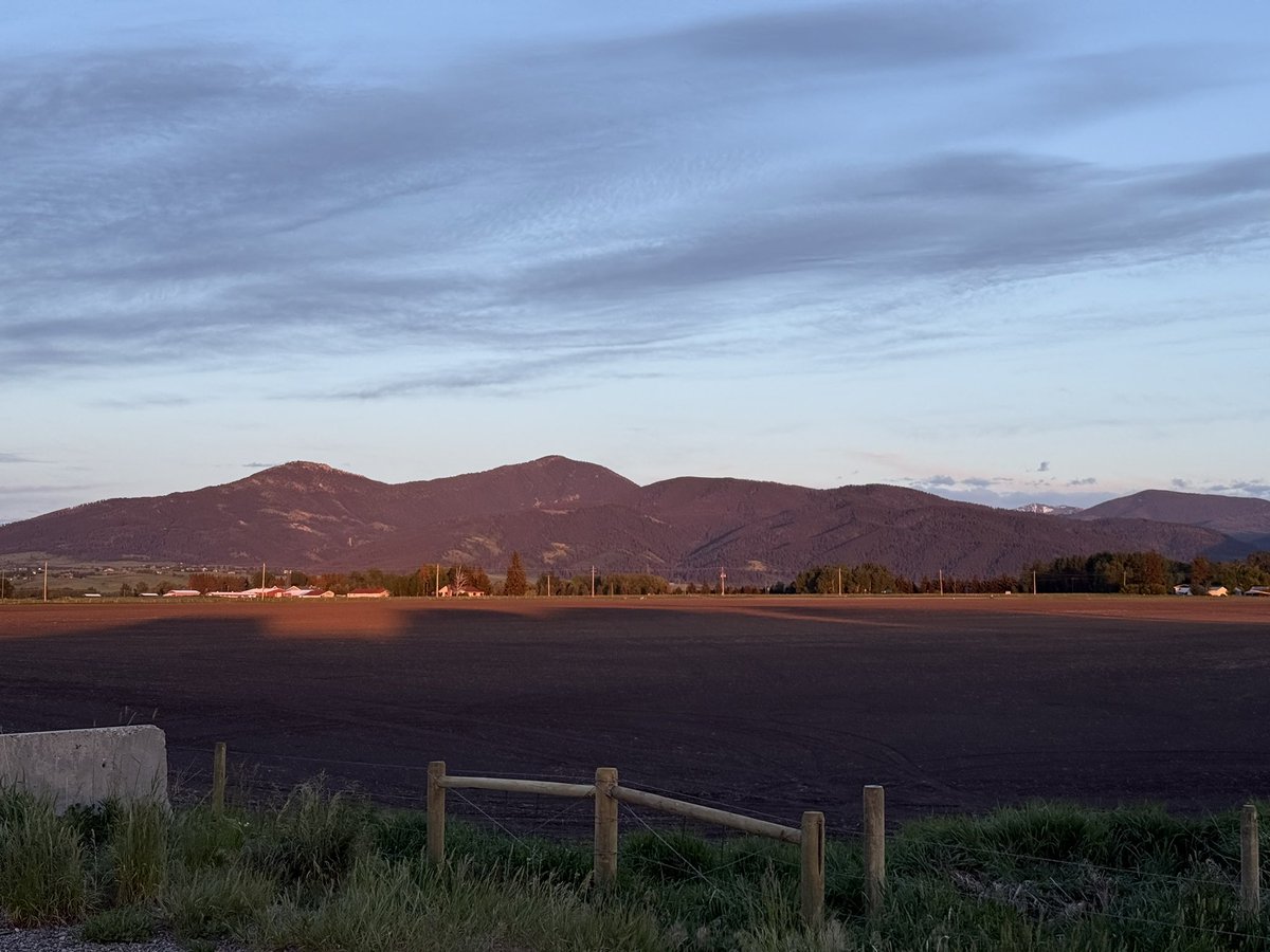 Love where you live! 
#Bozeman😍