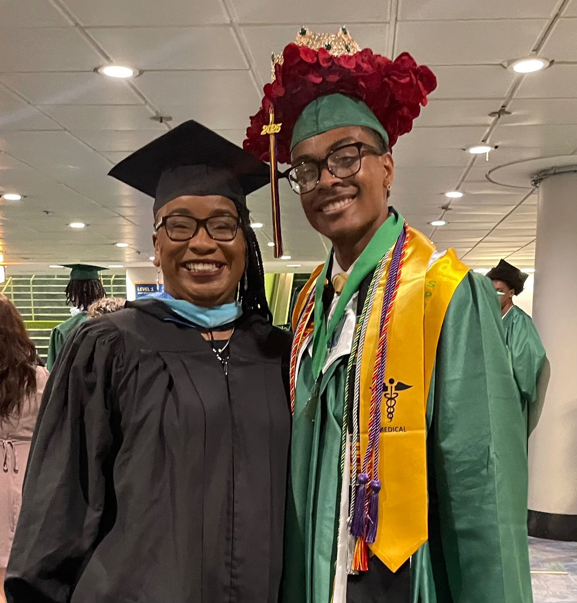 Nina Hike (@ninahike06) on Twitter photo I met Daniel 4yrs ago. He was an outstanding chemistry student and a member of the Black Student Union ✊🏾. I’m going to miss seeing Daniel in the school🥲 I know he’s prepared to face life challenges and be successful. It’s always a great day to be a Warrior 💛💚 <a href="/GWCPWarriors/">WestinghouseGWCP</a> I met Daniel 4yrs ago. He was an outstanding chemistry student and a member of the Black Student Union ✊🏾. I’m going to miss seeing Daniel in the school🥲 I know he’s prepared to face life challenges and be successful. It’s always a great day to be a Warrior 💛💚 <a href="/GWCPWarriors/">WestinghouseGWCP</a>
