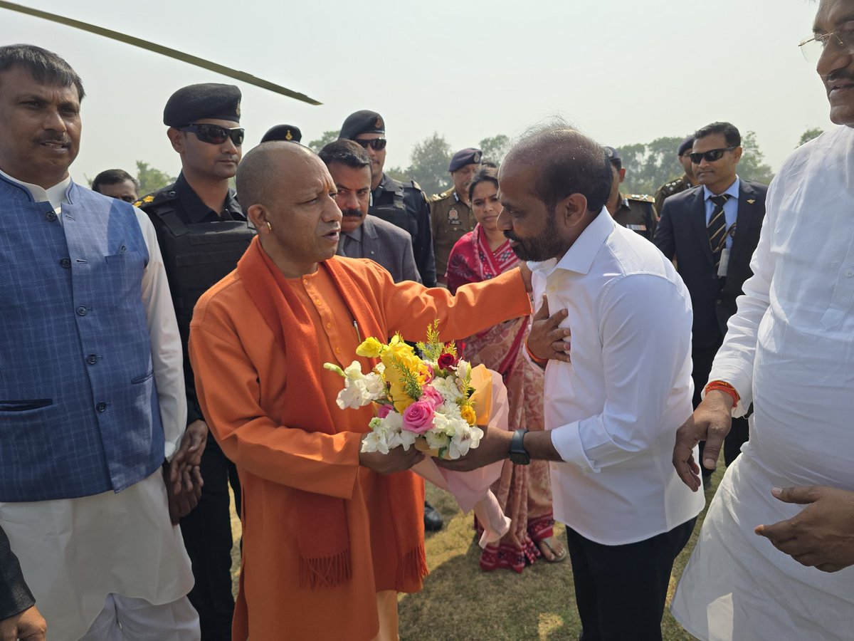 satyakumar_y's tweet photo. Heartfelt birthday wishes to the Chief Minister of Uttar Pradesh, Shri @myogiadityanath Ji.

Your strong leadership has ensured law & order while driving UP’s rapid growth from record infrastructure and expressways to booming investments and revived religious tourism.

May you be blessed with good health, strength, and continued success in your tireless service to the people and the nation!