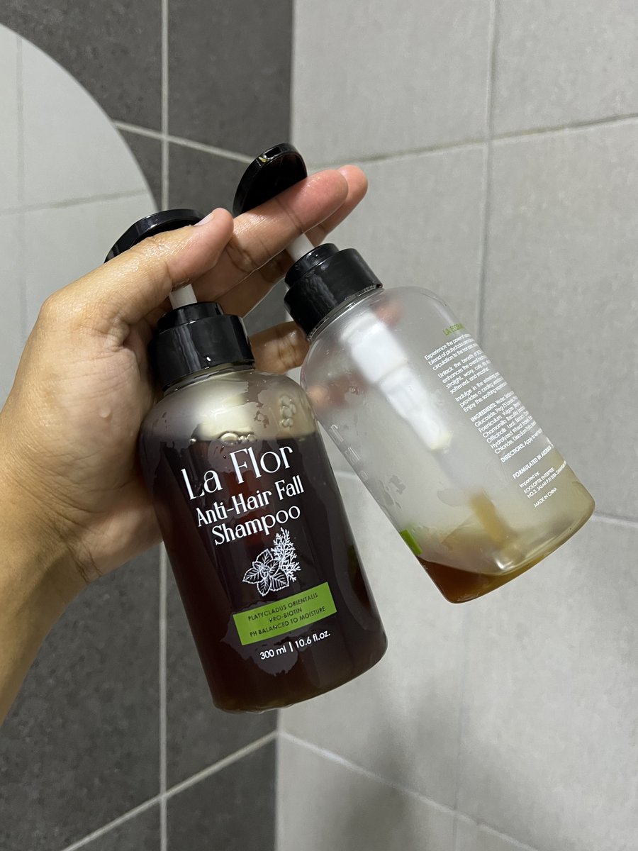 NikShariff92's tweet photo. Aku nobatkan shampoo brand ni paling best pernah pakai 🌟🌟🌟🌟🌟 

Kulit kepala dah tak berkuping &amp; kurang gatal2 ✅ 

Kelemumur gone ✅ 

Rambut kurang gugur ✅ 

AHF : https://t.co/KY6BAzLQhl
VS : https://t.co/ELcwHaP2Sm https://t.co/cQhB6IaxOo