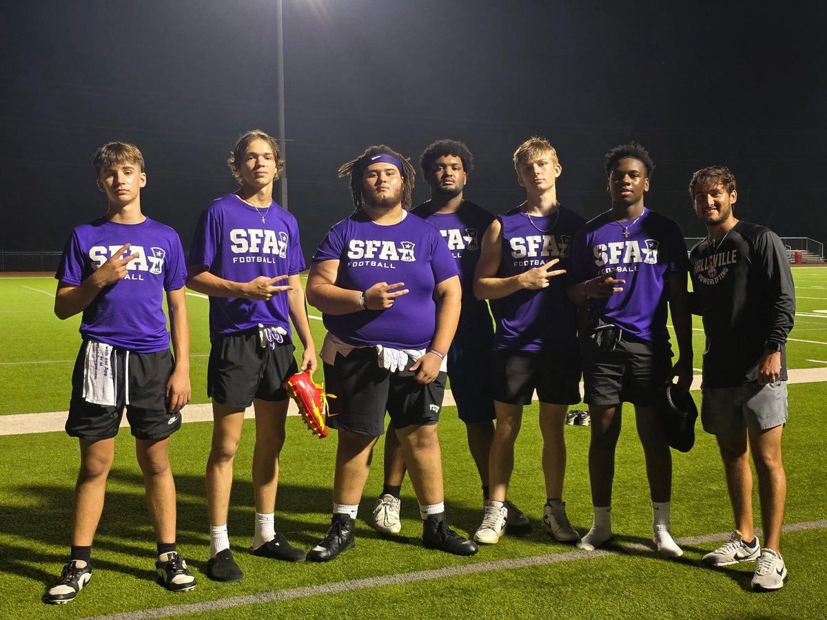 Jayten_07's tweet photo. Had a great time at @SFA_Football camp in Tyler! Thank you @CoachCamMckeon for the invite and thank you to @CoachJChambers &amp; @DLcoachbeck  for the coaching and tips to improve my craft! https://t.co/xHbgxRvsIg