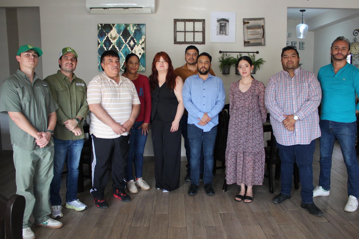 partidoverdeson's tweet photo. ¡Cananea cada vez más verde!✅

En representación del dirigente estatal, Prof. @sergiolopezrmz, el secretario de organización, @fidelcovarrm, visitó a la dirigente municipal, Janett Campas, y a su equipo para fortalecer la Afiliación Verde en la entidad.

♻️¡Únete a la familia! https://t.co/MGdIniTy6z