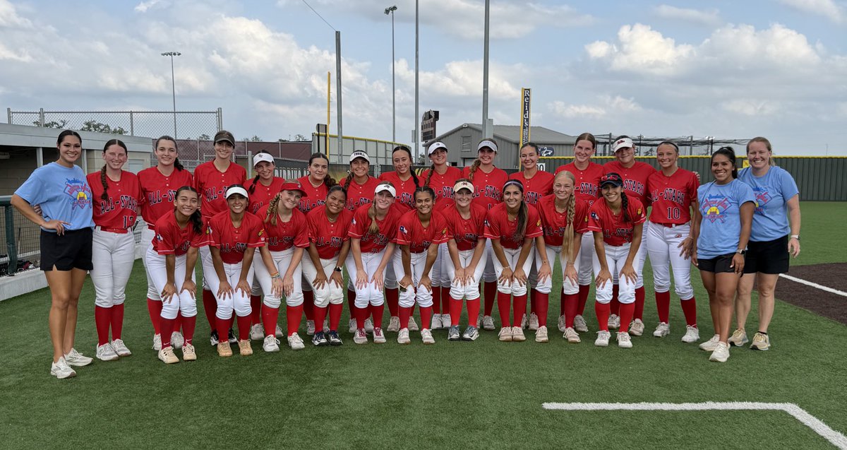 AustinAreaAllS1's tweet image. Congrats to the south team who won 13-5! Great game full of some amazing talent! Thank you to our coaches who donate their time to help showcase this talent!