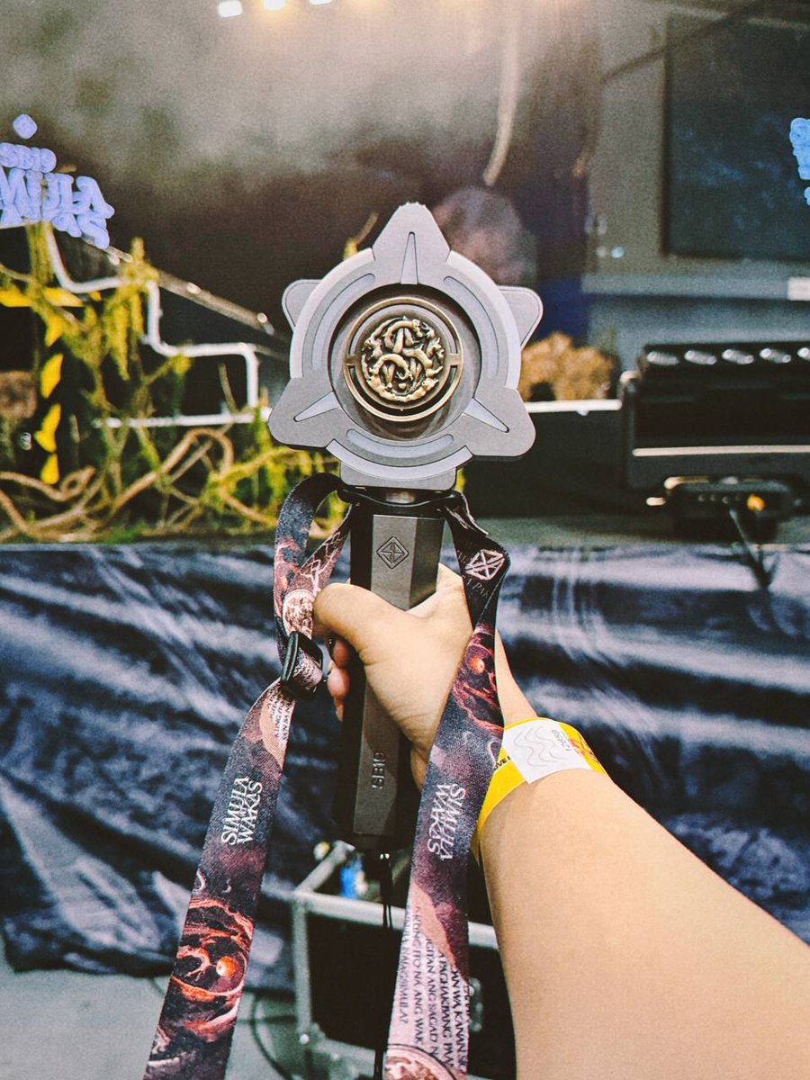 maine ✨🍎 (@stellberrycake) on Twitter photo Okay lang talaga ako esbi 😭😭😭
<a href="/SB19Official/">SB19 Official</a> #SB19
1st GITZ con (2019) SaW Kickoff (2025) Okay lang talaga ako esbi 😭😭😭
<a href="/SB19Official/">SB19 Official</a> #SB19
1st GITZ con (2019) SaW Kickoff (2025)