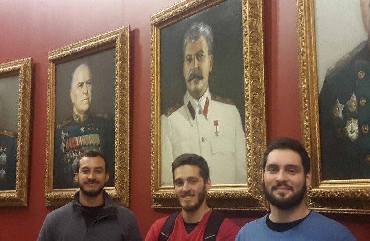 🚨HILO SOBRE EL SECRETO MEJOR GUARDADO DE @TOMASREBORD🚨

REBORD ES PRODUCTO DE UN EXPERIMENTO RUSO DE MODIFICACIÓN GENÉTICA

🧵