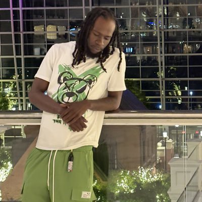 Girth Gawd 😈 tweet media