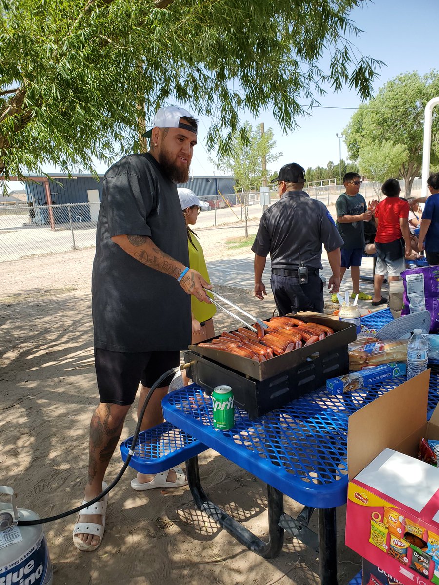 Sandy Morales π±π· (@smorales_res) on Twitter photo Coach Galindo putting his cooking skills to use for Field Day! <a href="/CoachGalindo_/">Arturo Galindo</a>
<a href="/SocorroISD/">Socorro ISD</a> #TeamSISD <a href="/SISD_ES/">Jennifer Trejo</a> <a href="/jim_vasquez20/">Jim Vasquez</a> <a href="/SBaezMorale_RES/">Sonia Baez-Morales</a> <a href="/Bvara_RES/">Brandy Vara</a> <a href="/Vvillanueva_RES/">Veronica Villanueva</a> <a href="/SGarcia_RES/">Stephanie Garcia</a> <a href="/SArvizu_RES/">Sara Arvizu-Ortega</a> Coach Galindo putting his cooking skills to use for Field Day! <a href="/CoachGalindo_/">Arturo Galindo</a>
<a href="/SocorroISD/">Socorro ISD</a> #TeamSISD <a href="/SISD_ES/">Jennifer Trejo</a> <a href="/jim_vasquez20/">Jim Vasquez</a> <a href="/SBaezMorale_RES/">Sonia Baez-Morales</a> <a href="/Bvara_RES/">Brandy Vara</a> <a href="/Vvillanueva_RES/">Veronica Villanueva</a> <a href="/SGarcia_RES/">Stephanie Garcia</a> <a href="/SArvizu_RES/">Sara Arvizu-Ortega</a>