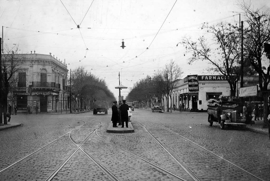 Nazca, y tras cruzar Rivadavia, San Pedrito, en 1938.