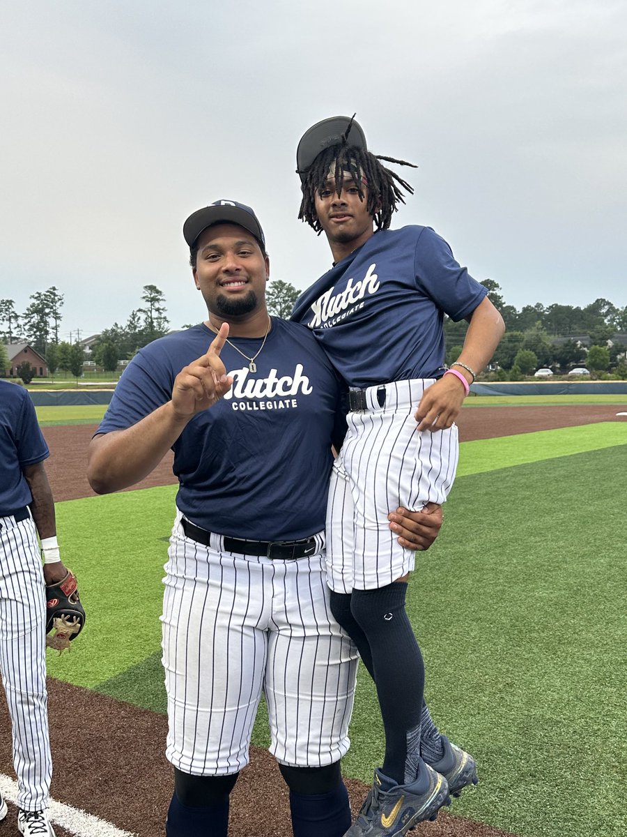 ꓘlutch Collegiate Georgialina Baseball (@klutch_galina) on Twitter photo <a href="/Klutch_GALina/">ꓘlutch Collegiate Georgialina Baseball</a> Collegiate picks up a big W tonight — pitching was on point — <a href="/brycegunter11/">Bryce Gunter</a> picks up the vulture W after clean work from <a href="/yulianxbatista0/">Yulian Batista</a> and the save was collected by the mini Stro-Show <a href="/InikoBarker/">Iniko Barker</a>, securing a 4-3 win in game 1. <a href="/Klutch_GALina/">ꓘlutch Collegiate Georgialina Baseball</a> Collegiate picks up a big W tonight — pitching was on point — <a href="/brycegunter11/">Bryce Gunter</a> picks up the vulture W after clean work from <a href="/yulianxbatista0/">Yulian Batista</a> and the save was collected by the mini Stro-Show <a href="/InikoBarker/">Iniko Barker</a>, securing a 4-3 win in game 1.