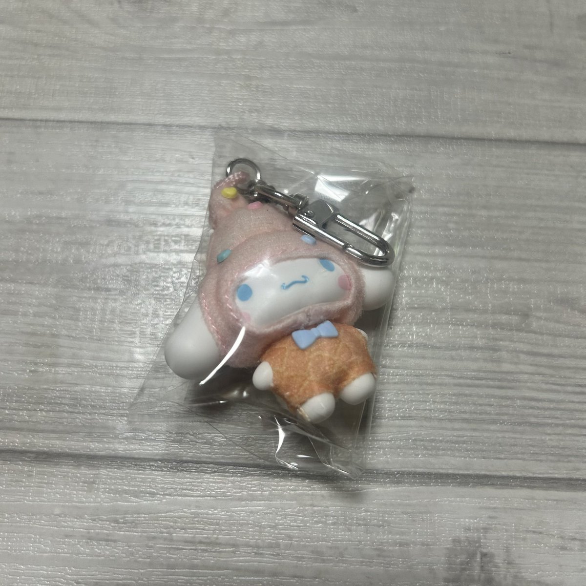kmsy__1997's tweet photo. サンリオ ちびっとも 交換

【譲】スイーツ シナモン
【求】 スイーツ または みずのいきもの            
         ポムポムプリン

郵送交換または大阪(梅田周辺)にて後日手渡可能です。
お気軽にお声掛け下さい。 https://t.co/w1QR8eq2g0