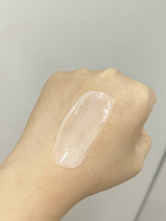 แกบอกเลย สาวหน้ามันต้องเลิฟ คือเราหน้ามัน ลองใช้ตัวนี้ละชอบมาก เป็นมอยส์ ของ #Bioderma ตัวนี้อะช่วยควบคุมความมัน เนื้อบางเบามาก นี่ใช้แทนไพรเมอร์ ละแต่งหน้าต่อได้เลยระหว่างวันหน้ามันน้อยลงมาก ชอบมาก   #BiodermaThailand
#SebiumPoreRefiner #มอยส์เจอร์ไรเซอร์คุมมันหน้าแมท #หน้ามัน