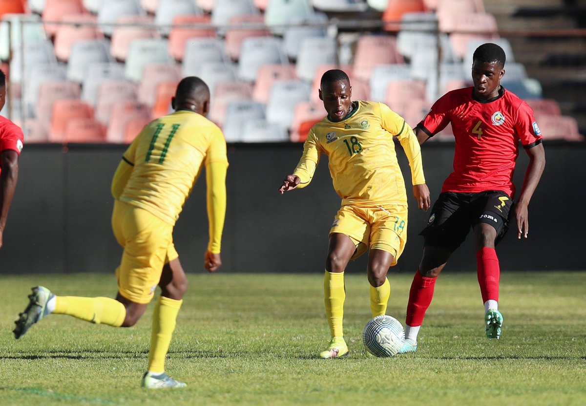 TSGALAXYFC's tweet image. Representing on the international stage ๐๐ฟ๐ฆ๐๐ฅ
@aQuelle @aQuelleViV
#Siyadumuza
#TheRockets
#TSG
