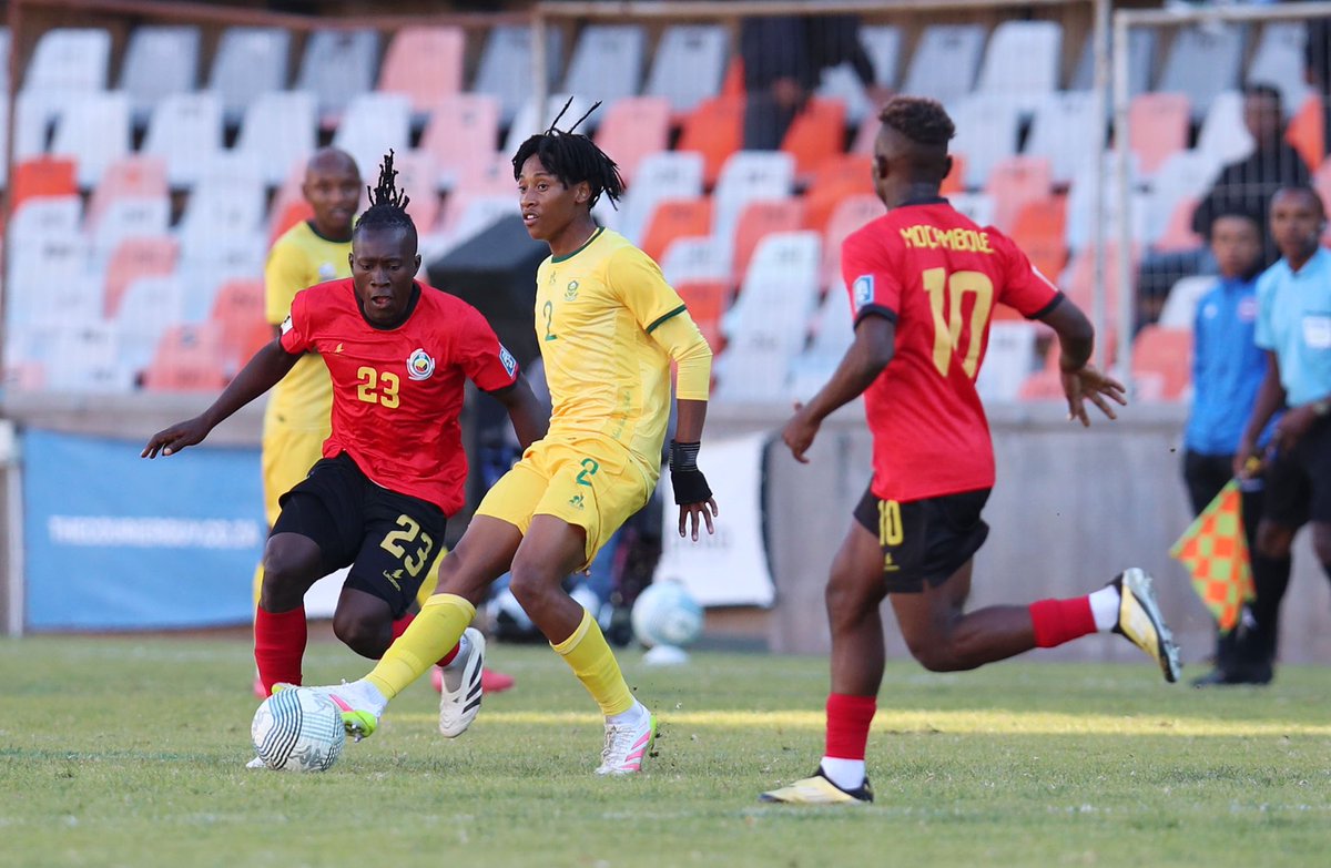 TSGALAXYFC's tweet image. Representing on the international stage ๐๐ฟ๐ฆ๐๐ฅ
@aQuelle @aQuelleViV
#Siyadumuza
#TheRockets
#TSG