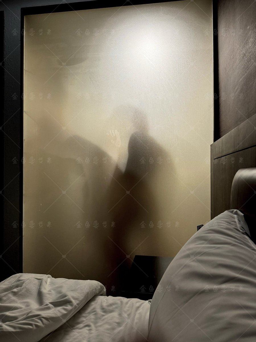 周六周日到广州，有什么好吃好玩介绍的吗？

#图文不符 
#也许相符
#淫妻 #绿帽 #单男 #夫妻交友 #广州