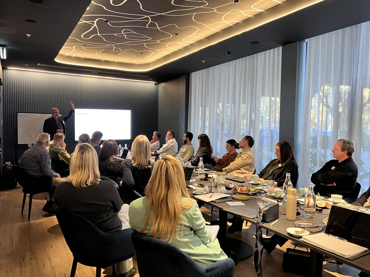 Hydra Consulting tweet media