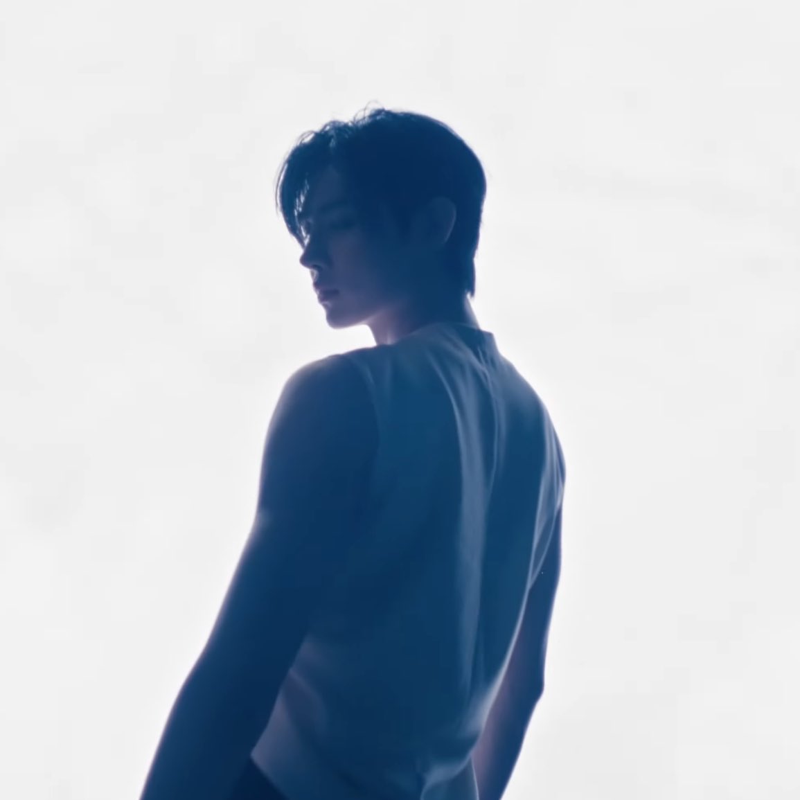 nics 𝜗𝜚 tweet media