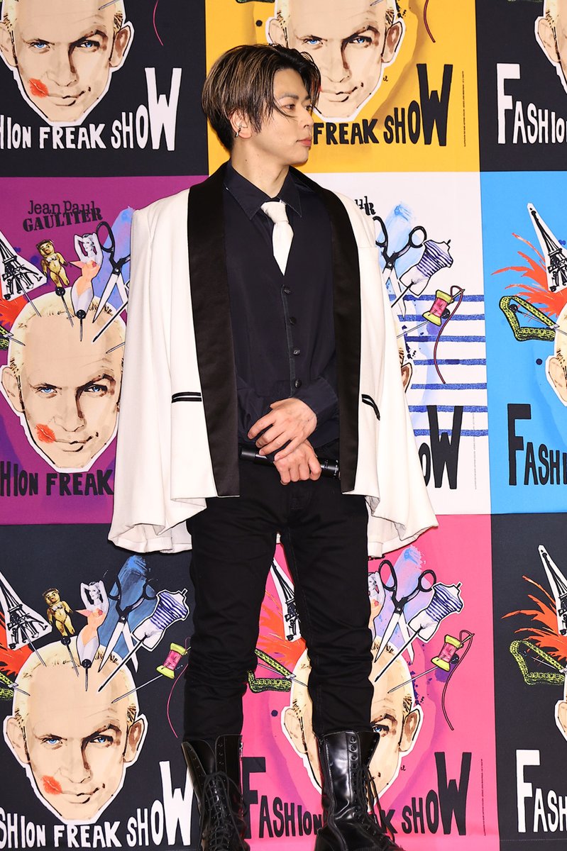 増田貴久『ファッションフリークショー』へ「ワクワク」！スカートお気に入りとも edgeline-tokyo.com/fashion/174891 

横顔ショットを掲載
「ゴルチエのアンバサダーのお仕事をさせて頂くということで“やったー！”ってJUMPしました」
#ファッションフリークショー