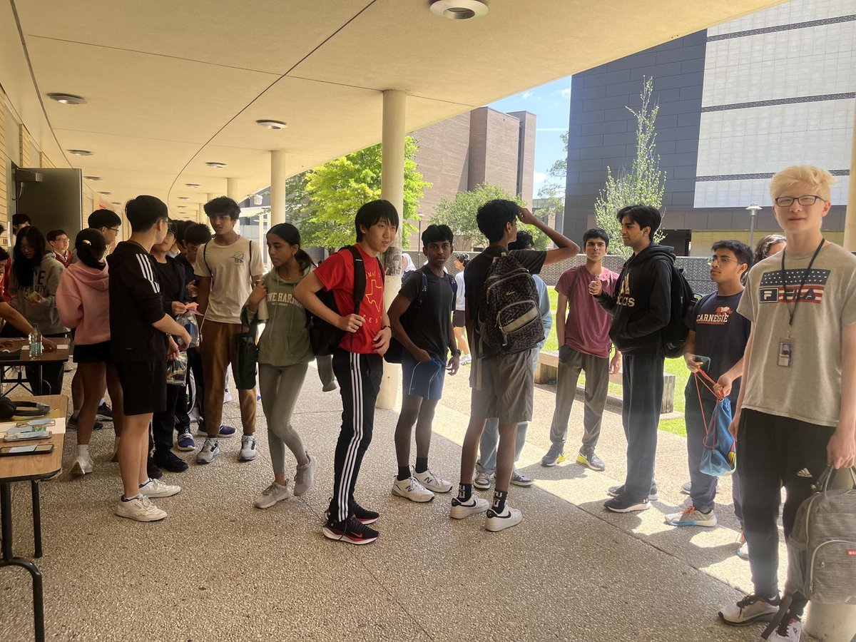 2025 ACS-GHS High School Scholarship Exam took place on May 3 at the University of Houston. Congratulations to this year's Scholarship Award winners! Details at acsghs.wildapricot.org/Older-Posts/13…