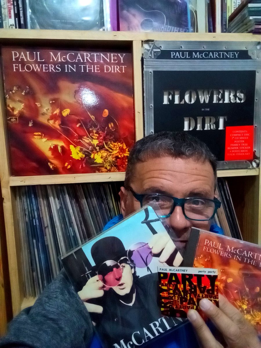 "Flowers In the Dirt"
PAUL McCARTNEY
Junio 5. 1989
EMI Records