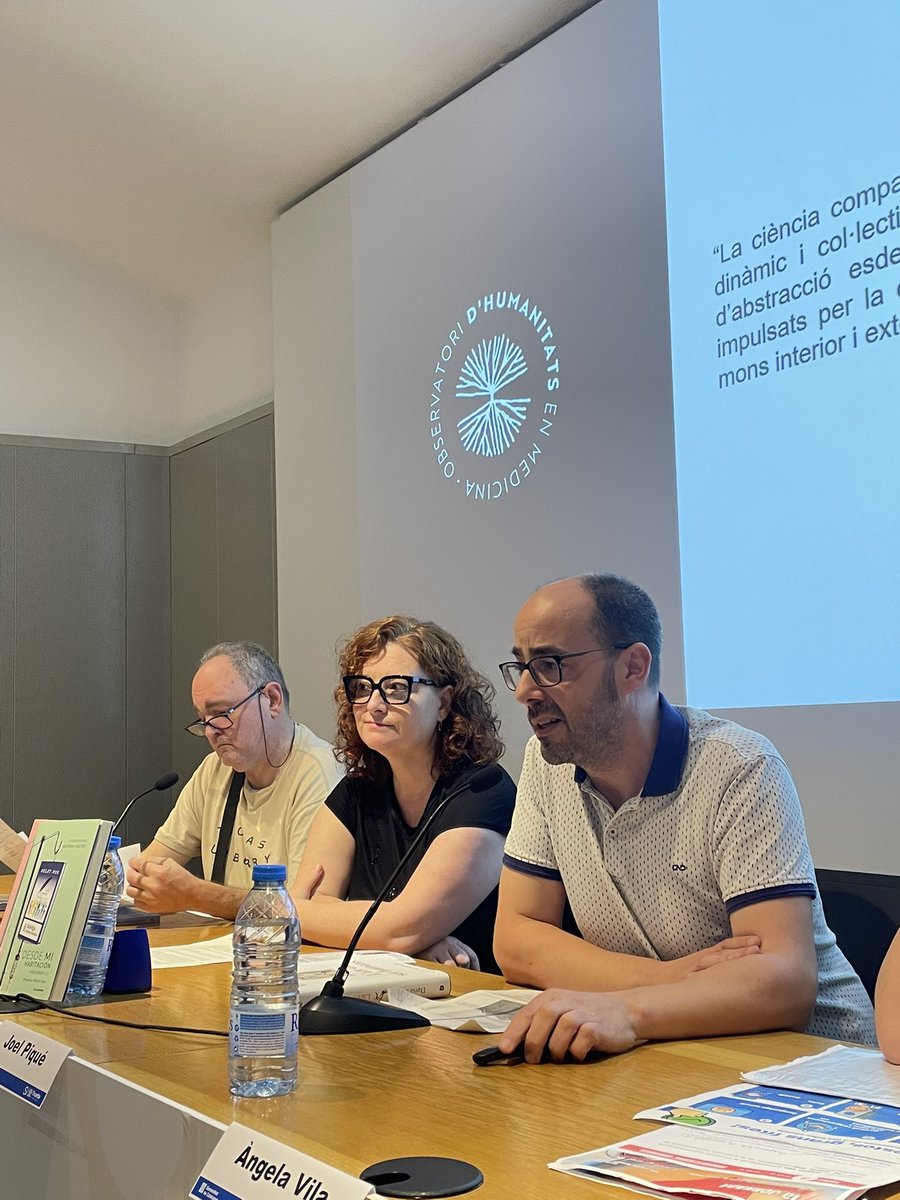 Hospital Trueta (@htrueta) on Twitter photo Obrim la tercera taula de la jornada amb el nostre convidat Joel Piqué, director de l’Observatori d’Humanitats en Medicina de l’<a href="/hospiolot/">F. Hospital d'Olot</a>
😊 Ens parla del paper de l’art i les humanitats en el benestar dels professionals de la salut.
#CuidantAmbArt #HumanitzArt Obrim la tercera taula de la jornada amb el nostre convidat Joel Piqué, director de l’Observatori d’Humanitats en Medicina de l’<a href="/hospiolot/">F. Hospital d'Olot</a>
😊 Ens parla del paper de l’art i les humanitats en el benestar dels professionals de la salut.
#CuidantAmbArt #HumanitzArt