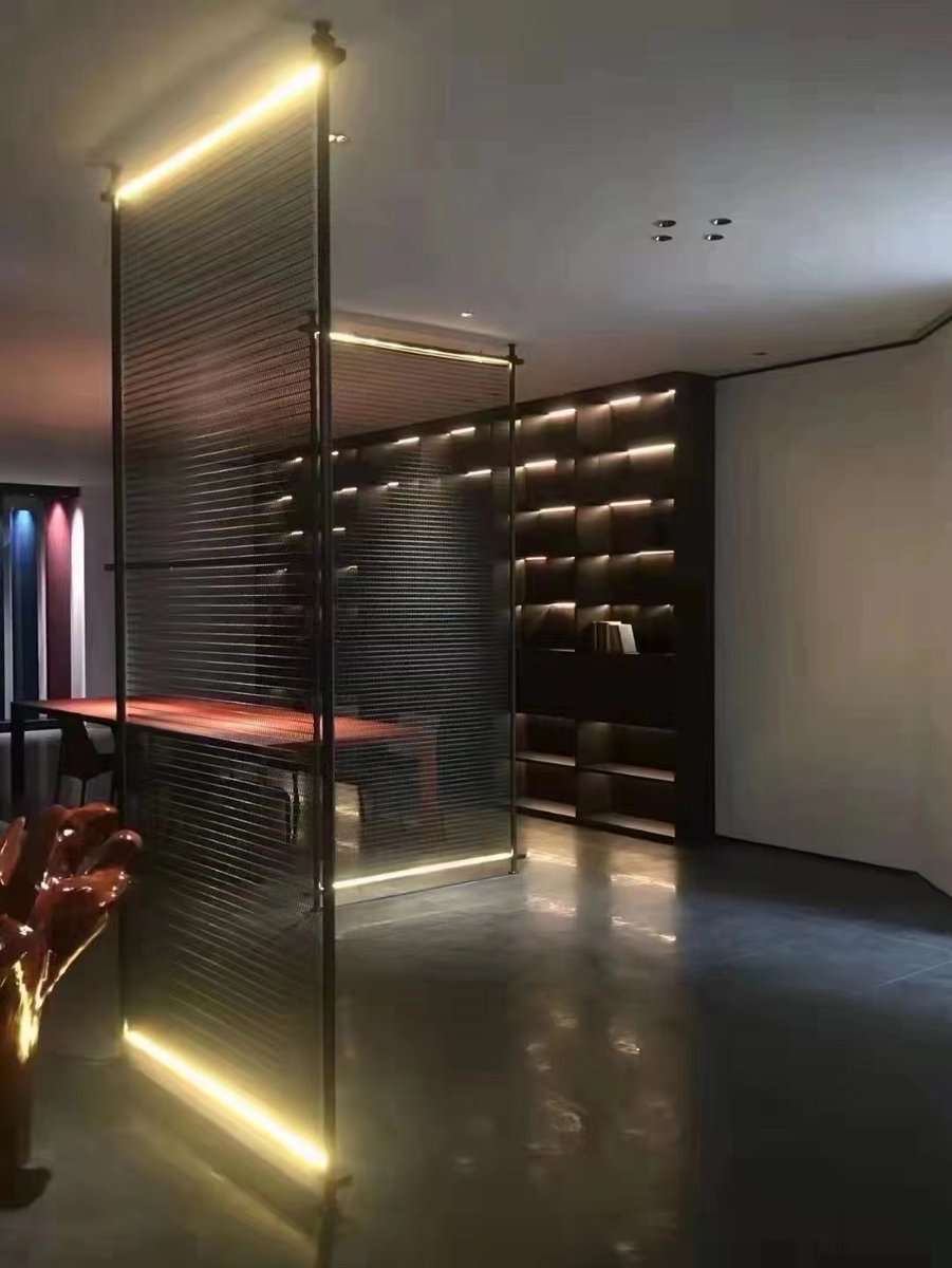 decorative_mesh's tweet image. share the detail of spiral mesh as divider. #divider #partition #architecturalmesh