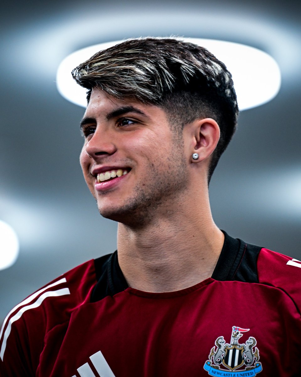 "I'm a very ambitious person and I don't have specific numbers, I just want to go for them all and try to achieve the maximum.

I want to win all the possible trophies in the long run, but I'm aware that the hard work has to be done in order to achieve that."

Antonito 💪