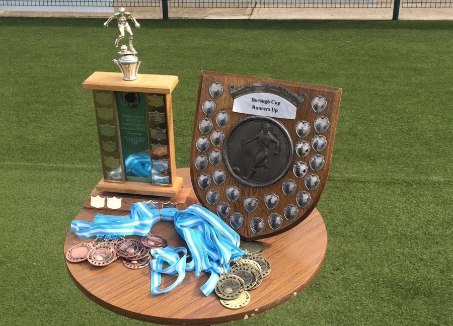 Sutton Schools FA (@suttonschoolsfa) on Twitter photo 🏆 Year 6 Boys’ Borough Cup Final 2025
<a href="/cheamparkfarm/">Cheam Park Farm</a> v. <a href="/StanleyParkJr/">Stanley Park Junior School</a>
Good luck to both schools! ⚽️ 🏆 Year 6 Boys’ Borough Cup Final 2025
<a href="/cheamparkfarm/">Cheam Park Farm</a> v. <a href="/StanleyParkJr/">Stanley Park Junior School</a>
Good luck to both schools! ⚽️