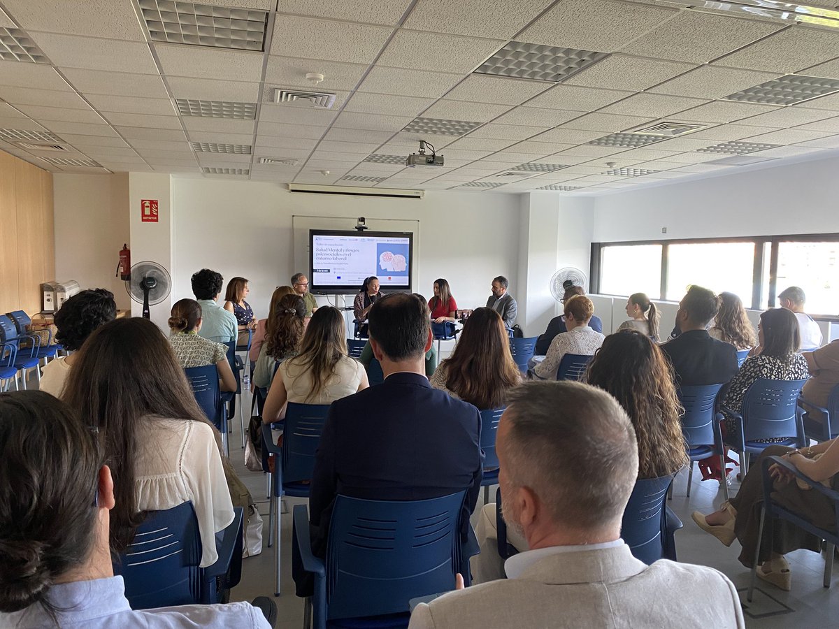 Damos pie a la mesa debate del taller del "Salud mental y riesgos psicosociales en el entorno laboral" del proyecto #HubdeTransferenciaMadridNorte. 

Participan representantes de: <a href="/UAM_Madrid/">UAM Autónoma Madrid</a> y las compañías: @Dathum, <a href="/mential_io/">mential</a>, @Healthyminds y <a href="/Previntegra/">Previntegra</a>