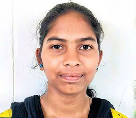 சேலம் மாவட்டம் கல்வராயன்மலை அருகே வசித்து வரும் கருமந்துறை பழங்குடி இனத்தை சேர்ந்த செல்வி. ராஜேஸ்வரி, 
12ம் வகுப்பில் 521 மதிப்பெண்களும், #JEE தேர்வில் இந்திய அளவில் 417-வது இடத்தையும் பிடித்து, <a href="/iitmadras/">IIT Madras</a>-ல் இடம் கிடைத்துள்ள செய்தி கேட்டு மகிழ்வுற்றேன்.

மாணவி ராஜேஸ்வரிக்கு எனது