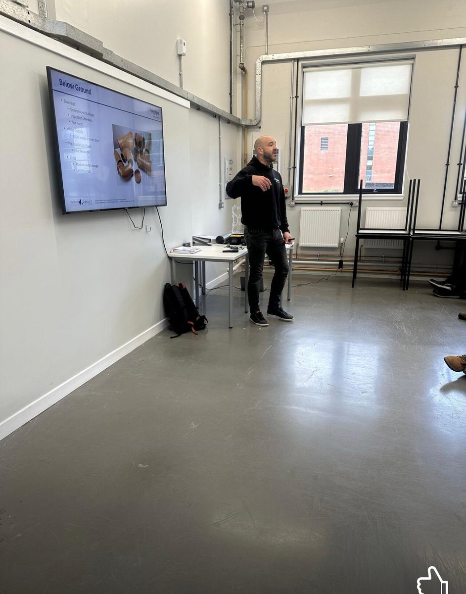 PolypipeTrade's tweet photo. The PolyPlumb Enhanced College tour continued on up to Scotland earlier this week to visit Ayrshire College! 

Find out more from Curriculum Quality Manager Daniel Farren: https://t.co/pWzUUD0ma5

"What an excellent day at Ayrshire College!!"

#PlumbingApprentice #Apprenticeships https://t.co/bSE3EHTwCX