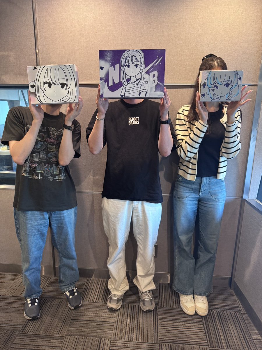 GRANDMARQUEE813's tweet photo. 🤜FIST BUMP🤛
アーティスト #SOMETA さん登場！
6月27日（金）〜
アートギャラリーカフェ「WHAT CAFÉ」で行われるグループ展。
「WHAT CAFE EXHIBITION vol.42：Framing Motion」を開催！
ぜひチェックしてみてください！

📻#radiko
https://t.co/6h1F6Wb36G

#jwave #マーキー813 https://t.co/8R0UxLKvNo