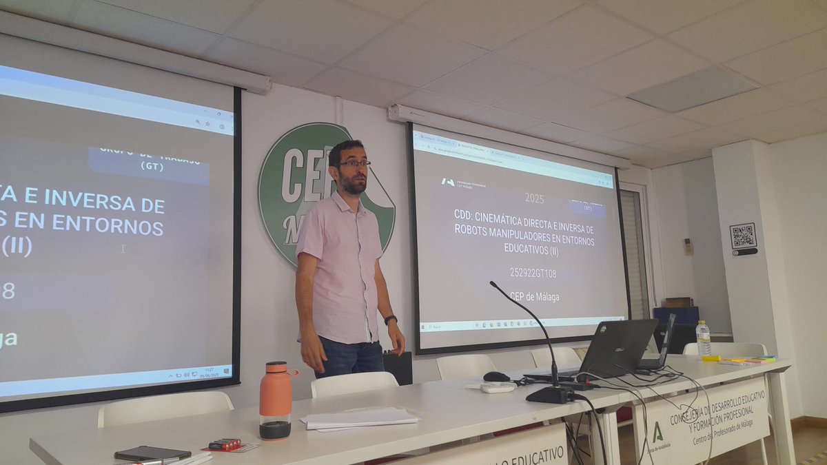 🤖 CDD: Cinemática directa e inversa de robots manipuladores en entornos educativos (II)
Este Grupo de Trabajo ha llevado la robótica al aula, acercando conceptos avanzados como la cinemática de robots manipuladores a través de una metodología aplicada y accesible.#STEM