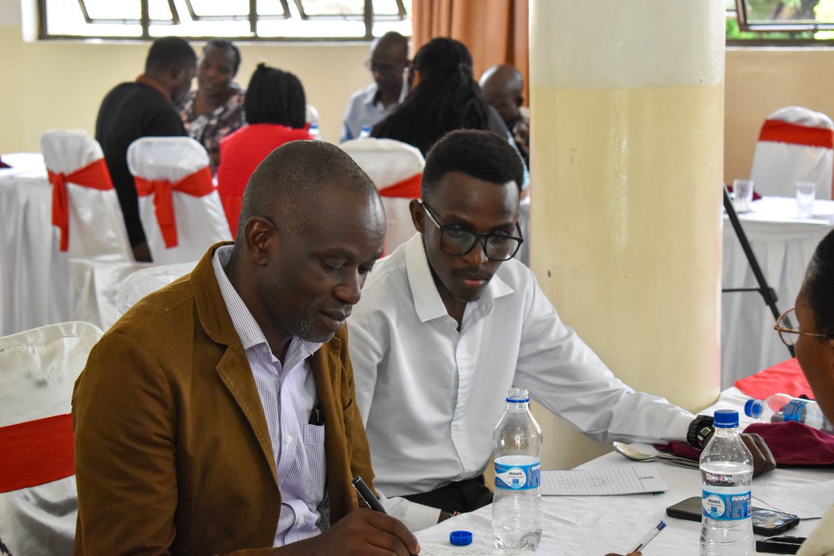 DeBonfire's tweet photo. Honoured to facilitate the Head of Institutions meeting by @TeachForKenya at Kisumu Hotel.
We shared on teachers who shaped us &amp; the learners we've impacted.
A powerful reminder:

Every child is one caring adult away from a success story.

#TeachForKenya #Educationmatters https://t.co/t3Ol9j7hs5
