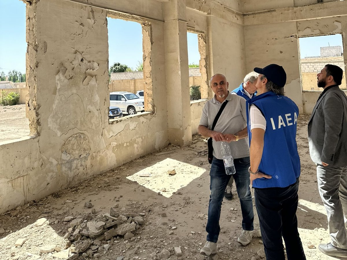 rafaelmgrossi's tweet photo. As agreed yesterday with President Ahmed Al-Sharaa, @IAEAorg teams and I today had immediate and unrestricted access to sites relevant to clarifying Syria’s past nuclear activities.
A critical and transparent step towards resolving outstanding issues. https://t.co/whO73GMLlF