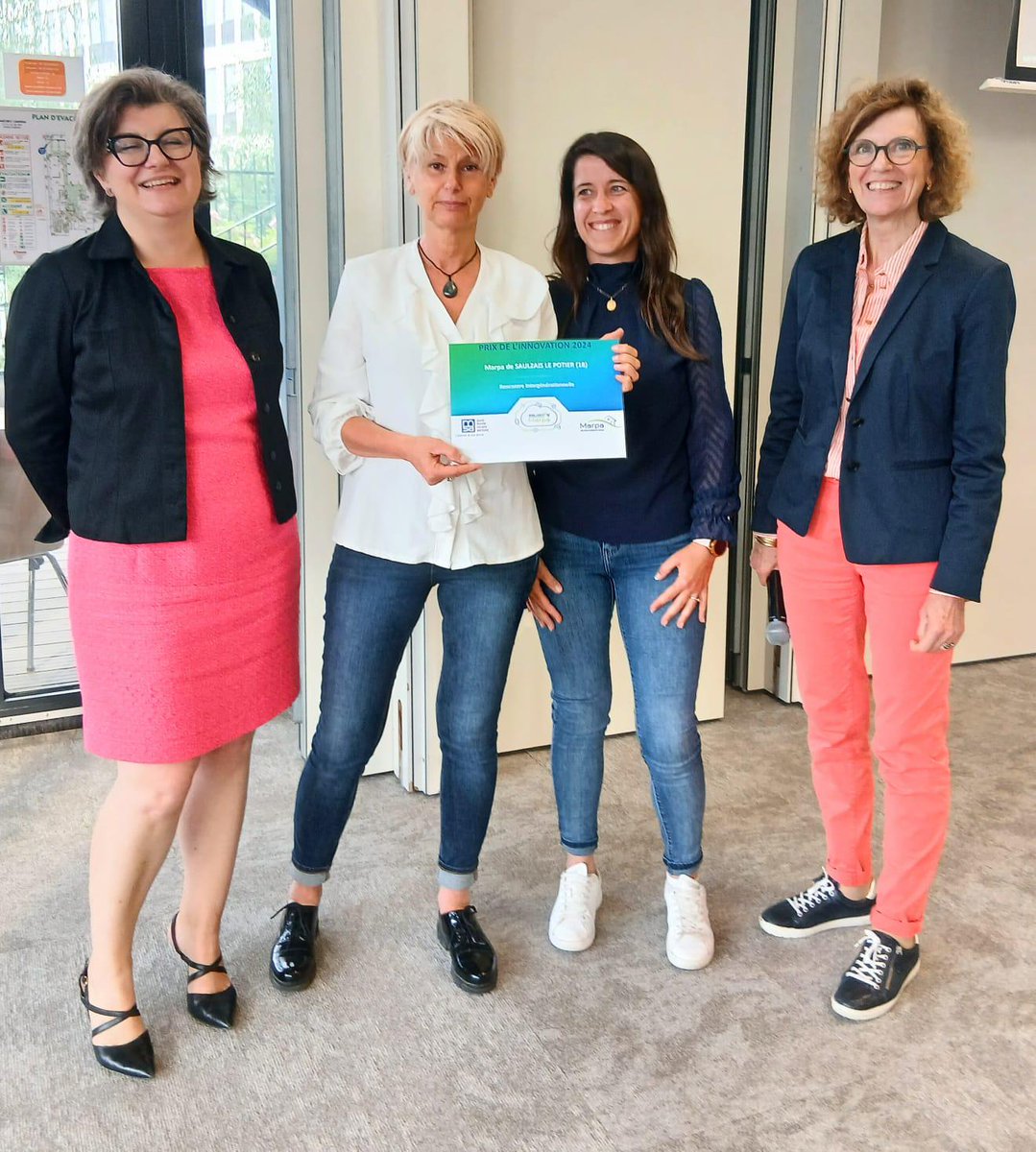 msa_actu's tweet image. 2/3 #Innovation | D&apos;autres projets récompensés avaient mis l&apos;accent sur l&apos;#intergénération comme 
🏆 La #Marpa de Saulzais-le-Potier (18) et sa rencontre   sportive et conviviale #Intergénérationnelle . Une journée d&apos;activité sportive pour aider les résidents à maintenir leur…