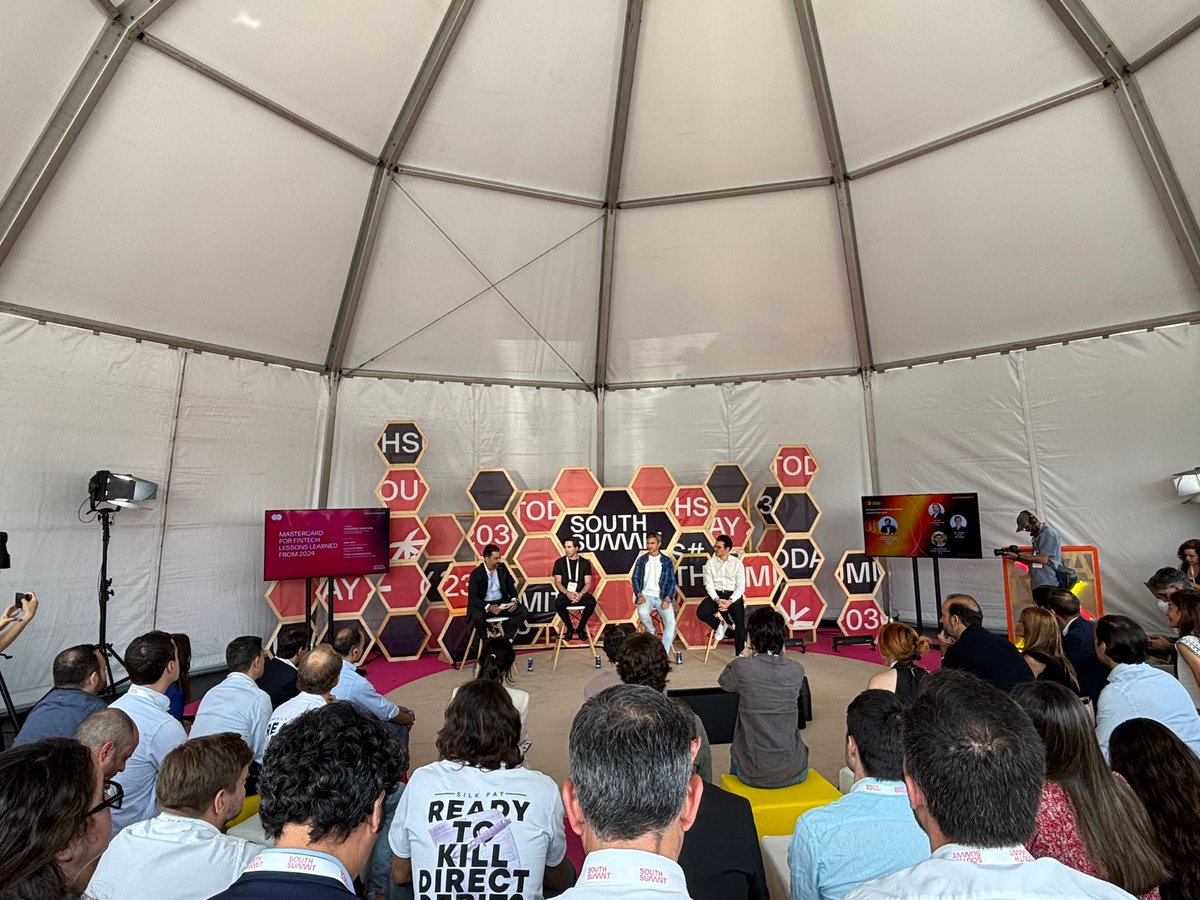 🏆 Seguimos avanzando y, en esta ocasión, es momento para que Alejandro Banegas (#Mastercard) hable acerca de la acogida de #MastercardForFintechs, cuya primera edición se celebró en 2024. Para ello, cuenta con representes de #Embat y <a href="/SilboMoney/">Silbo Money</a> y con la ganadora, <a href="/RauvaApp/">Rauva</a>.