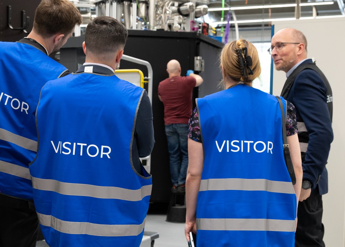 BlueFors_Ltd's tweet image. We had the pleasure of welcoming a group of U.S. Congressional aides, 🇫🇮🇺🇸 diplomats &amp;amp; officials to Bluefors!
We showcased how our cryogenic tech powers #quantum breakthroughs and discussed how we helping to shape the future of #quantumtechnology.
#CoolForProgress