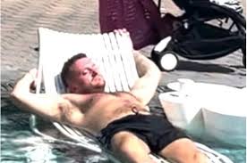 JamesHarvey2503's tweet photo. Today, Tommy Robinson (@TRobinsonNewEra) is in court for harassment.

They are accusing him of harassing Daily Mail journalists - the same ones who doxed him and his families whereabouts - by taking pictures of these so-called "journalists" (deep state propaganda agents) outside their houses.

Yes, you read that right. He didn't dox them, they doxed him. But because he responded by posting pictures of them, and ringing them, he is the one facing 10 years in prison for harassment.

Apparently, the prosecution has already tried to implement a gagging order, but the judge allowed free speech.

Good luck in court today. Unfortunately, I can't be there as filming elsewhere for @ScoopUrban, but I will be in London on the 13th September - for the biggest free speech rally this country has ever seen.