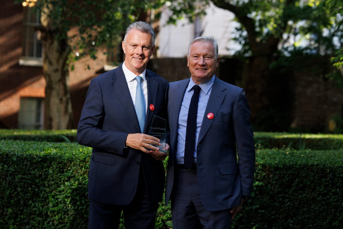 LMA (@lma_managers) on Twitter photo This week, LMA Members and CEO Richard Bevan supported <a href="/SRTRC_England/">Show Racism the Red Card</a>'s Hall of Fame event, hosted by 10 Downing Street to honour those who have championed anti-racism efforts through the power of the sport. This week, LMA Members and CEO Richard Bevan supported <a href="/SRTRC_England/">Show Racism the Red Card</a>'s Hall of Fame event, hosted by 10 Downing Street to honour those who have championed anti-racism efforts through the power of the sport.
