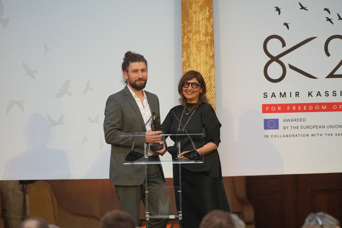 Tinyhand tweet media