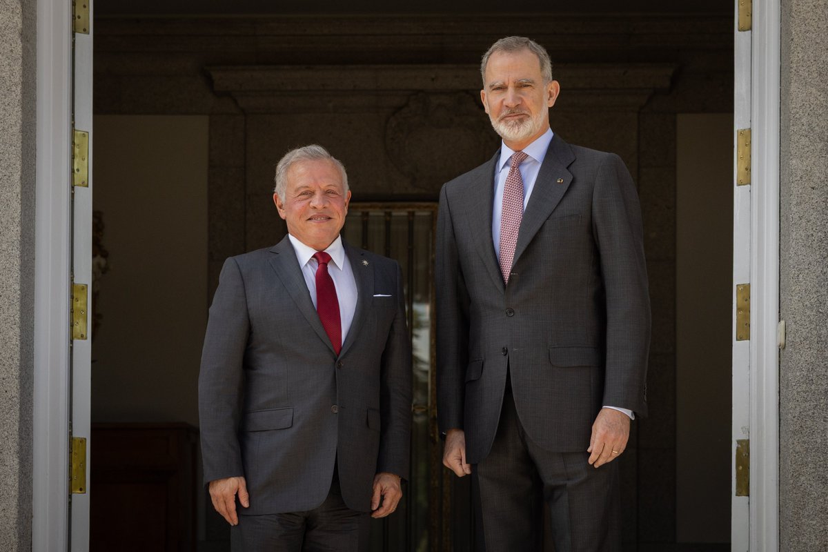 جلالة الملك عبدالله الثاني يلتقي جلالة الملك فيليب السادس، ملك #إسبانيا، في قصر زارزويلا الملكي بمدريد
#الأردن