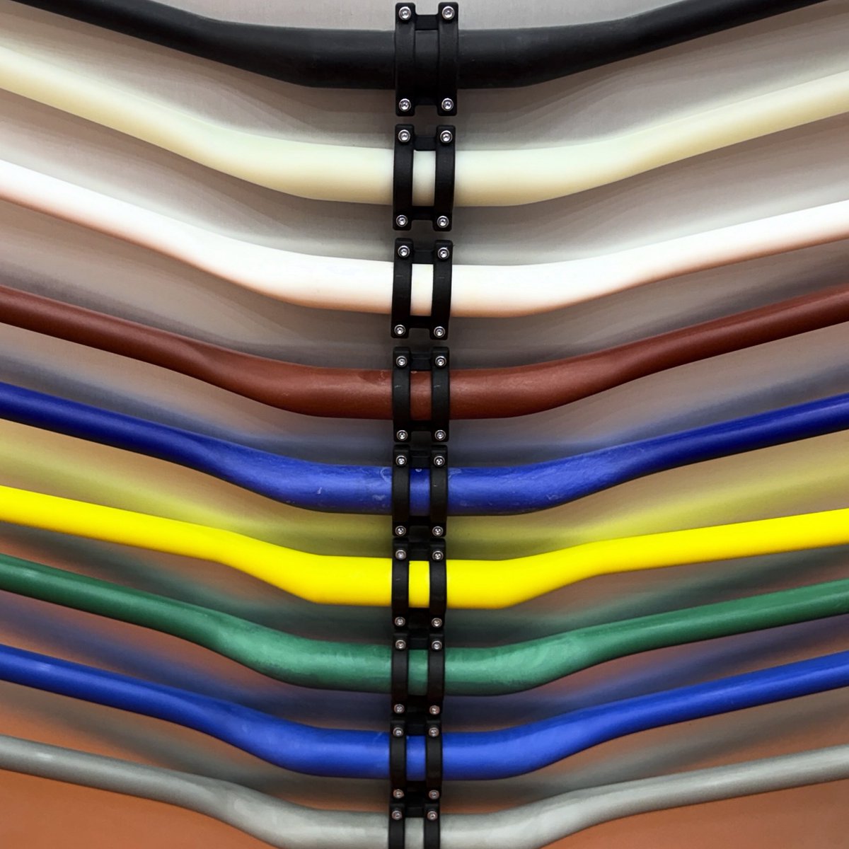 oerus_agency's tweet image. Shorter product life cycles and special product offerings are becoming increasingly popular. Product customization requires flexibility within the supply chain so that manufacturers are content and work flow remains uninterrupted. 

#WeCreateAdvantage