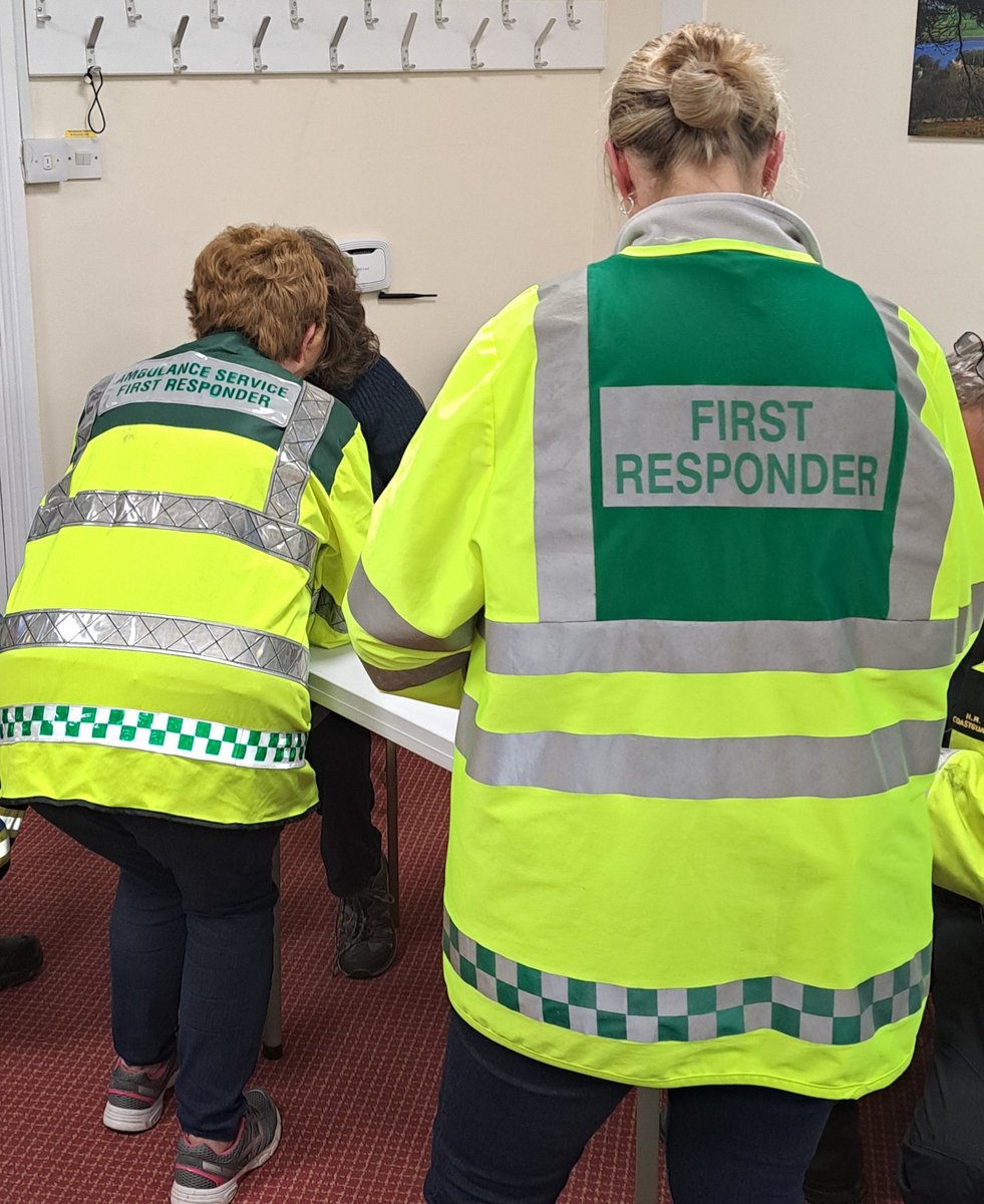 💚Jane Atkinson💚 (@nwamb_crtjane) on Twitter photo During #VolunteersWeek2025 I am carrying out annual Assessments for our #CFRs #ECFRs it's a great opportunity to thank everyone for all that they do volunteering on behalf of <a href="/NWAmbulance/">North West Ambulance Service</a> 🚑💚🫶💚 <a href="/NWAmb_Volunteer/">NWAS Volunteers</a> <a href="/MarkEvans1208/">Mark Evans</a> During #VolunteersWeek2025 I am carrying out annual Assessments for our #CFRs #ECFRs it's a great opportunity to thank everyone for all that they do volunteering on behalf of <a href="/NWAmbulance/">North West Ambulance Service</a> 🚑💚🫶💚 <a href="/NWAmb_Volunteer/">NWAS Volunteers</a> <a href="/MarkEvans1208/">Mark Evans</a>