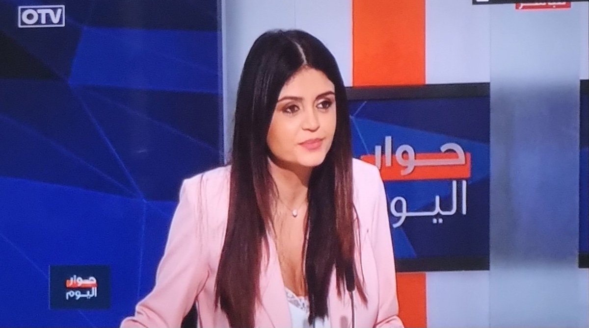 Elie🇱🇧 (@en27776455) on Twitter photo الف سمالله ع هالأوصاف
وع حلا الطلة والترتيب
وع صلب القامة وعرض الأكتاف
وع النظرة لي هي نظرة طبيب
وع البسمة المرسومة ع الشفاف
لي هي للشفّة روج الترطيب
وعلى الحضور لي كلو إحتراف
وعلى الضيف لي إلو عندك نصيب
<a href="/RitaNassour/">Rita NassourAngelini</a> الف سمالله ع هالأوصاف
وع حلا الطلة والترتيب
وع صلب القامة وعرض الأكتاف
وع النظرة لي هي نظرة طبيب
وع البسمة المرسومة ع الشفاف
لي هي للشفّة روج الترطيب
وعلى الحضور لي كلو إحتراف
وعلى الضيف لي إلو عندك نصيب
<a href="/RitaNassour/">Rita NassourAngelini</a>