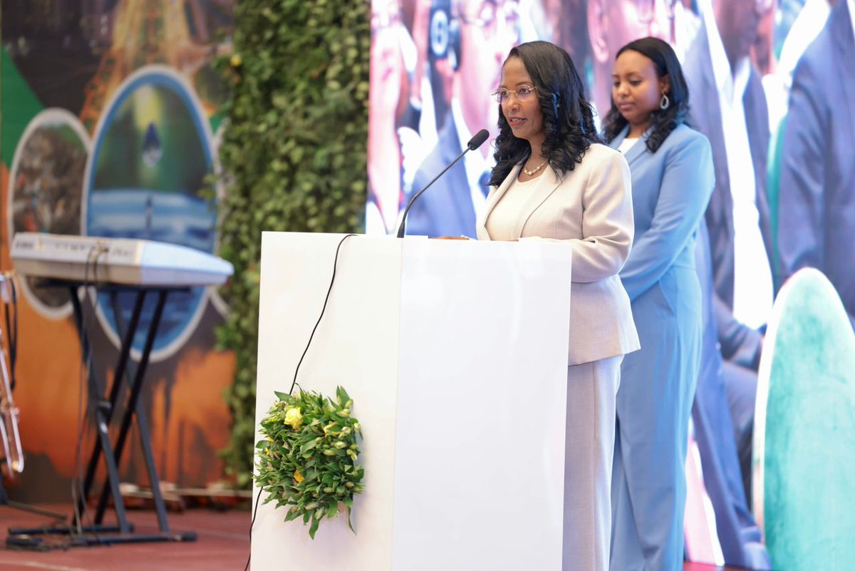 epaethiopia's tweet photo. Happening Now: On World Environment Day, H.E. Adanech Abiebie, Mayor of A.A. City highlighted the significant development achievements in relation to Ethiopia's Clean Ethiopia Vision. #RiversideProject #CorridorDevelopment #CleanEthiopia #WorldEnvironmentDay https://t.co/W4GcE25BES