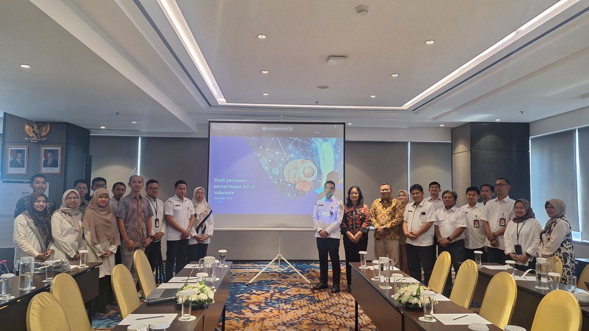 As of 2024, 9.4 mn #Indonesians have activated their Digital ID (IKD). But how can it provide better access to health, education, finance &amp; social aid? MSC &amp; <a href="/DukcapilKDN/">Dukcapil Kemendagri</a> hosted a workshop on 28 May 2025 to explore inclusive #IKD use cases. Let us work collaboratively to unlock