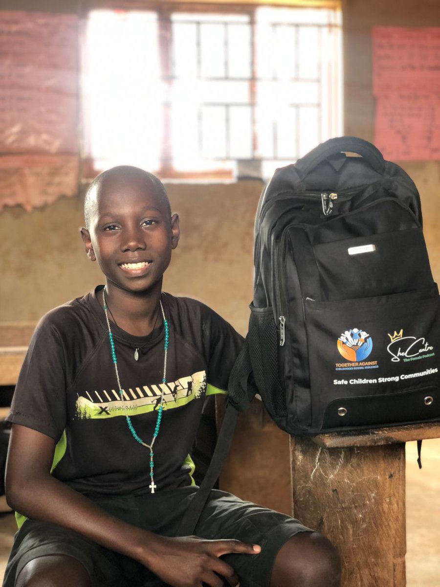 TACSEVU's tweet image. Yesterday, we checked on our children 🥰
They were very happy to share how beautiful term two is moving 💪
Expressing the joy of carry a bag instead of a sack and polythenes🙏
#YouHaveARightToSayNo campaign is at a high demand 💯 partner with us today
#endchildhoodsexualviolence