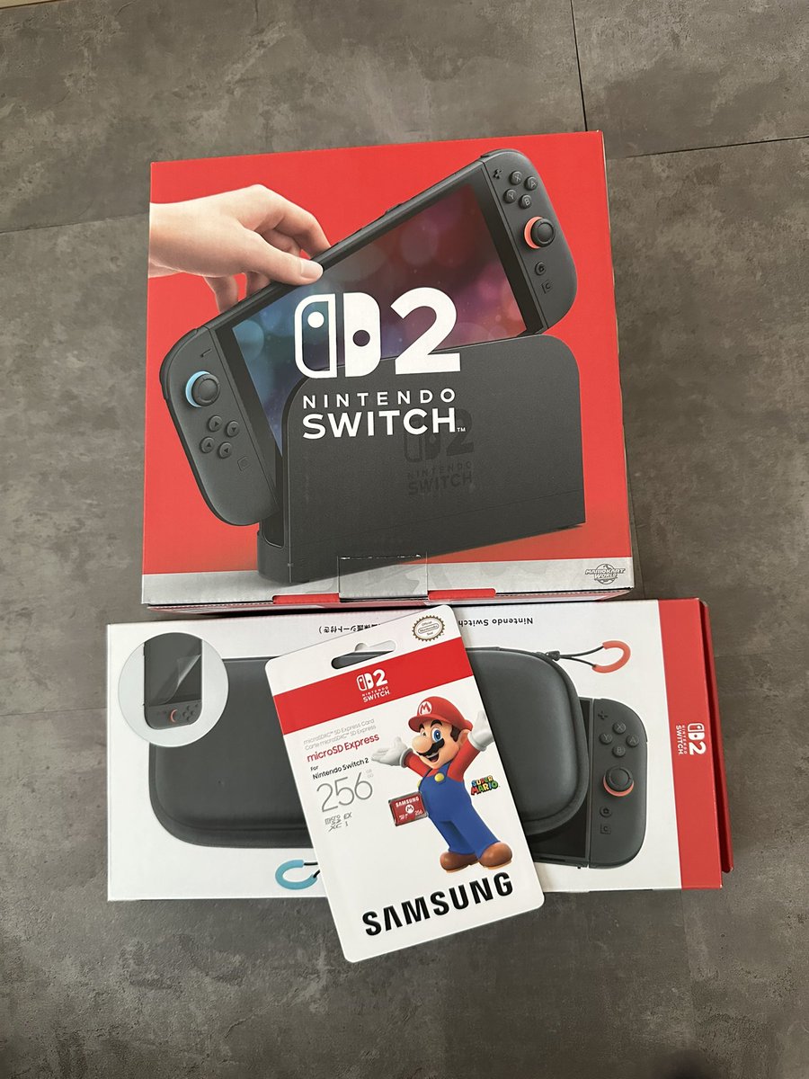 Pokemon3656's tweet photo. Switch2きたー(^^)
早く設定して遊ぶぞ😁 https://t.co/yegJKwthh5