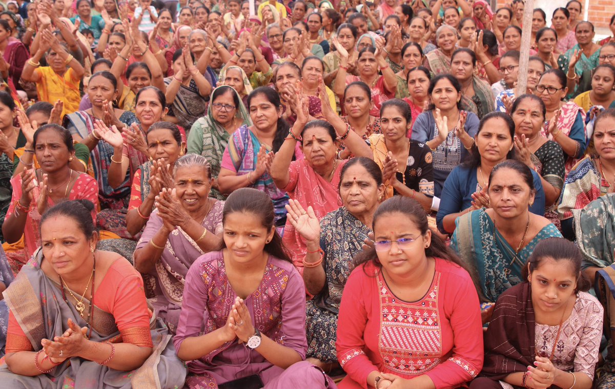 आज विरमगाम तहसील के काजीपुरा और थोरी मुबारक गांव में धार्मिक आयोजन में भाग लिया और ग्रामीणों के साथ संवाद किया।