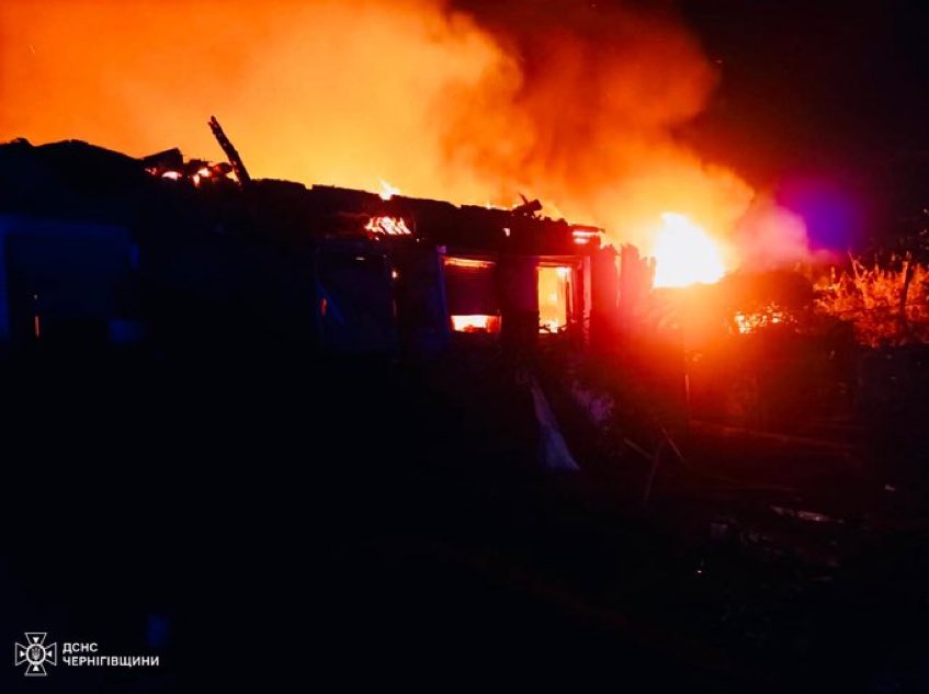 Russia continues everyday genocide. Five people including a 1,4yo baby, burned in their house in Pryluky. Seventeen wounded in Kharkiv #StopRussia #StandWithUkraine